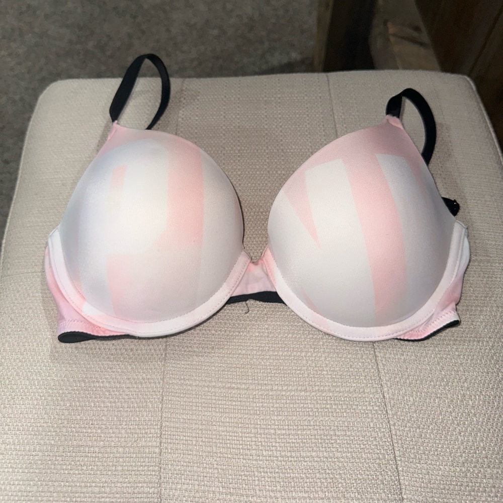 PINK Wear Everywhere Push-Up Bra (Pack of 3) - Picture 4 of 10